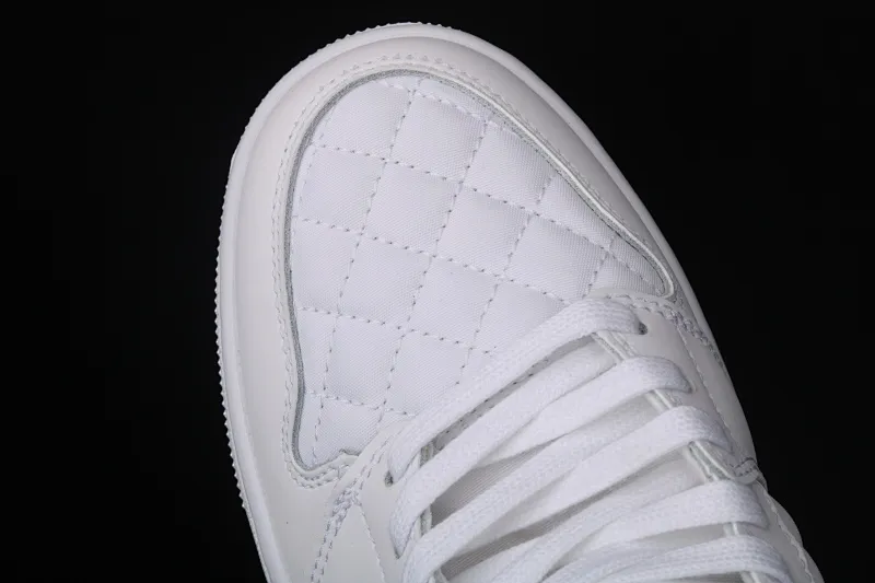 All Categories Air Jordan Jordan Series Basketball Shoes Air Jordan 1 Mid Air Jordan 1 Mid "Quilted White" AJ1 Joe 1 White Diamond "Little Chanel" Mid-top Versatile Casual Sports Shoes DB6078-100